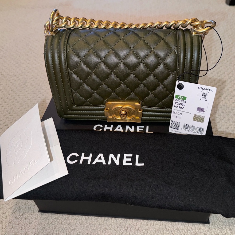NWT 22K Chanel Small Boy Bag Kaki - Matte Gold Hardware
